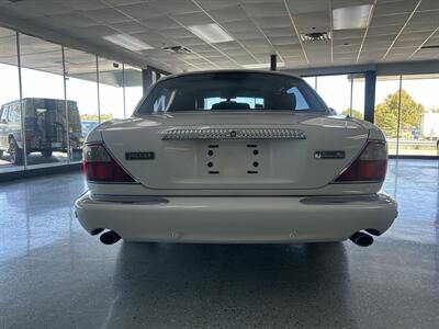 2002 Jaguar XJ8 Vanden Plas - Photo 8 - Oklahoma City, OK 73112
