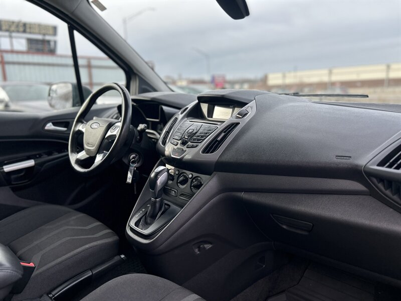 2016 Ford Transit Connect XLT - Photo 21 - Oklahoma City, OK 73112