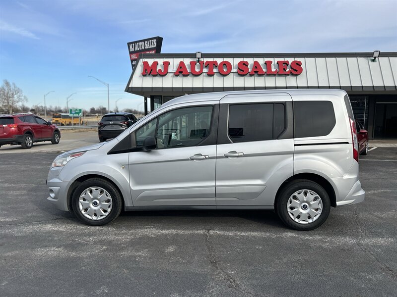 2016 Ford Transit Connect XLT - Photo 2 - Oklahoma City, OK 73112