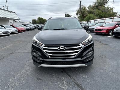 2018 Hyundai TUCSON Value - Photo 3 - Oklahoma City, OK 73112