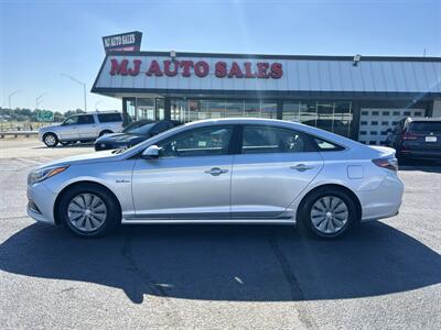 2016 Hyundai SONATA Hybrid SE   - Photo 2 - Oklahoma City, OK 73112