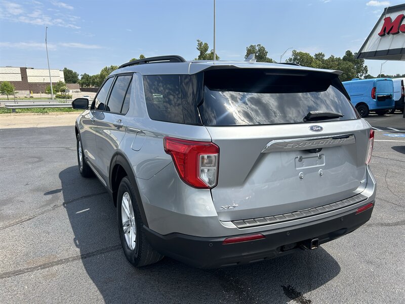 2020 Ford Explorer XLT - Photo 8 - Oklahoma City, OK 73112