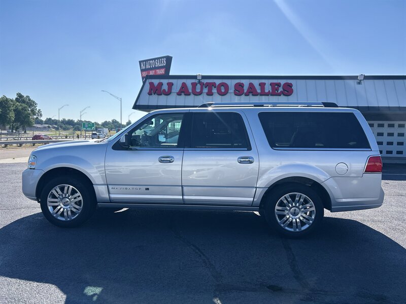 2014 Lincoln Navigator L - Photo 2 - Oklahoma City, OK 73112