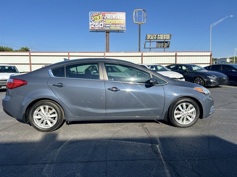 2015 Kia Forte EX - Photo 6 - Oklahoma City, OK 73112