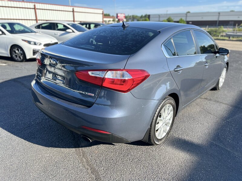 2015 Kia Forte EX - Photo 7 - Oklahoma City, OK 73112