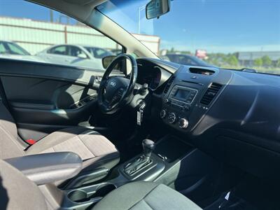 2015 Kia Forte EX - Photo 20 - Oklahoma City, OK 73112