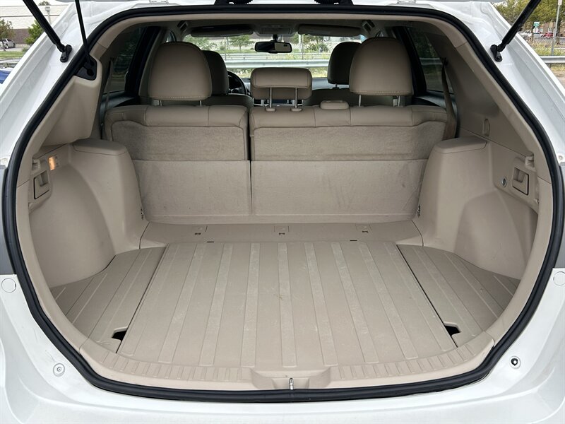 2014 Toyota Venza XLE - Photo 9 - Oklahoma City, OK 73112