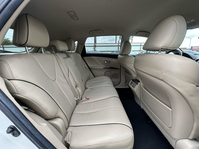 2014 Toyota Venza XLE - Photo 16 - Oklahoma City, OK 73112
