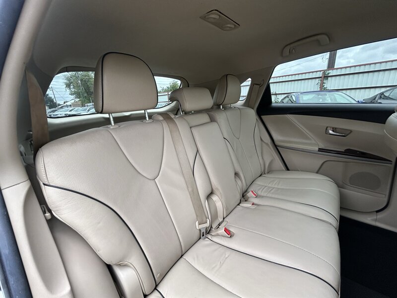2014 Toyota Venza XLE - Photo 17 - Oklahoma City, OK 73112