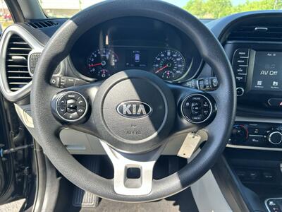 2020 Kia Soul LX   - Photo 12 - Oklahoma City, OK 73112