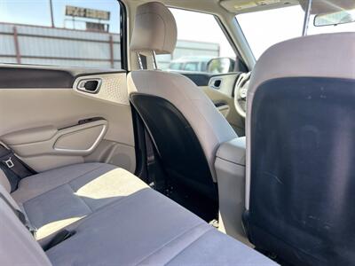 2020 Kia Soul LX   - Photo 17 - Oklahoma City, OK 73112