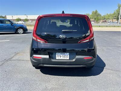 2020 Kia Soul LX   - Photo 7 - Oklahoma City, OK 73112