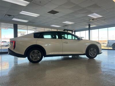 2025 Kia K4 LX   - Photo 4 - Oklahoma City, OK 73112