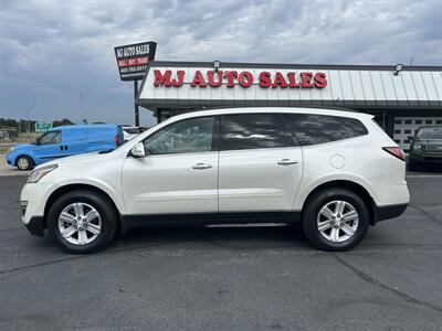 2014 Chevrolet Traverse LT - Photo 2 - Oklahoma City, OK 73112