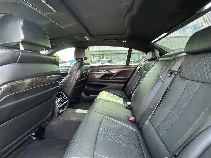 2017 BMW 750i - Photo 21 - Oklahoma City, OK 73112