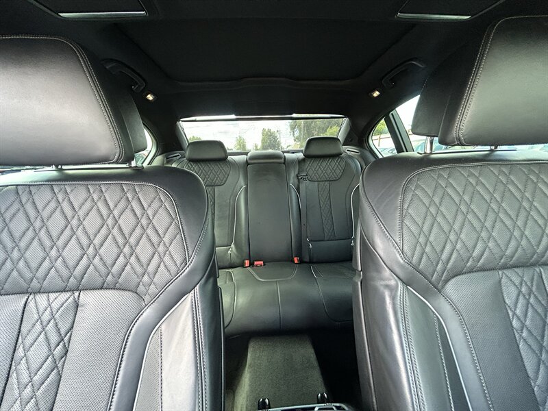 2017 BMW 750i - Photo 30 - Oklahoma City, OK 73112