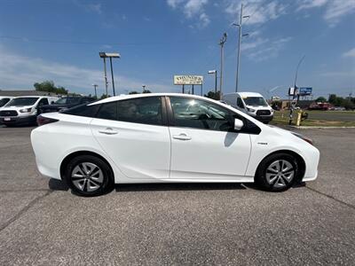 2017 Toyota Prius One - Photo 8 - Oklahoma City, OK 73112
