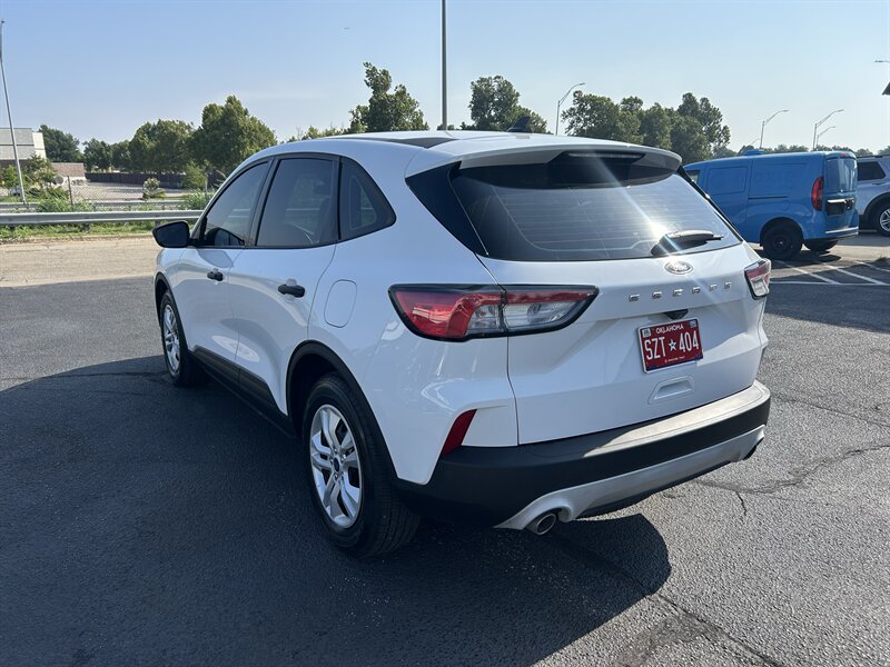 2021 Ford Escape S - Photo 8 - Oklahoma City, OK 73112