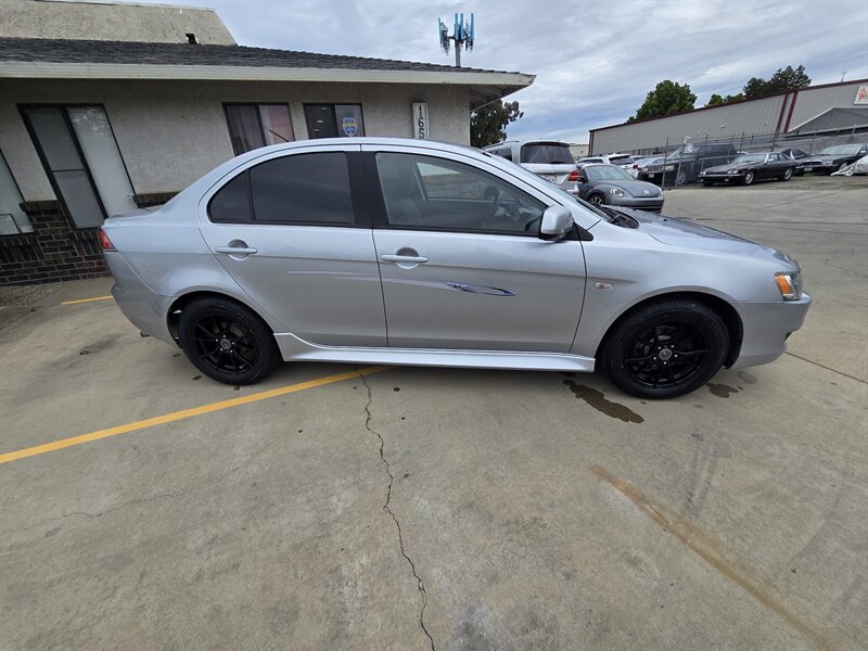 2014 Mitsubishi Lancer ES - Photo 4 - Yuba City, CA 95993