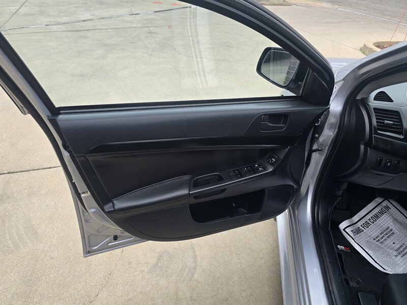 2014 Mitsubishi Lancer ES - Photo 10 - Yuba City, CA 95993