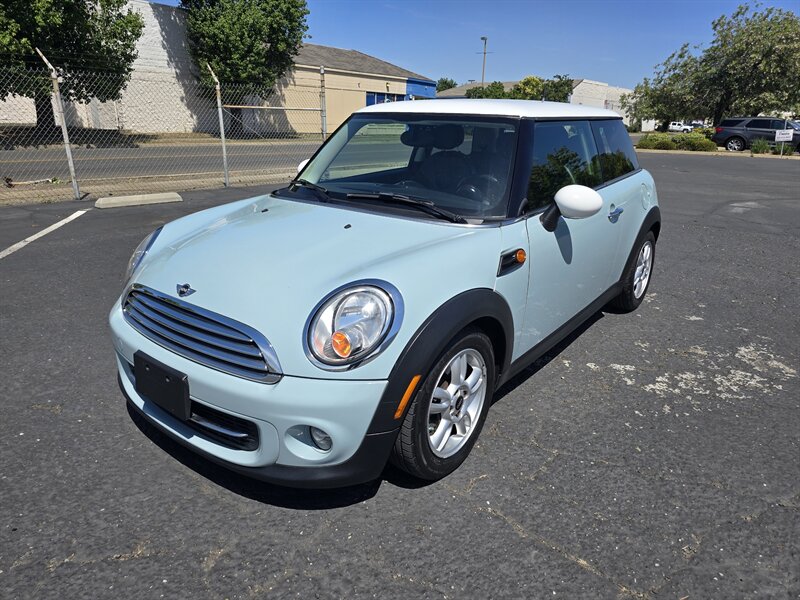 2013 MINI Cooper Cooper   - Photo 1 - Yuba City, CA 95993