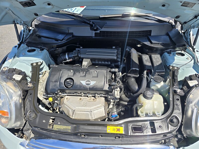 2013 MINI Cooper Cooper - Photo 15 - Yuba City, CA 95993