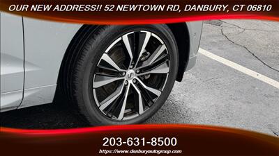 2025 Volvo XC60 B5 Plus Dark Theme   - Photo 10 - Danbury, CT 06810