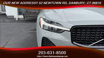 2025 Volvo XC60 B5 Plus Dark Theme   - Photo 9 - Danbury, CT 06810