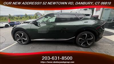 2023 Kia EV6 Wind - Photo 2 - Danbury, CT 06810