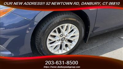 2016 Toyota Camry LE - Photo 9 - Danbury, CT 06810