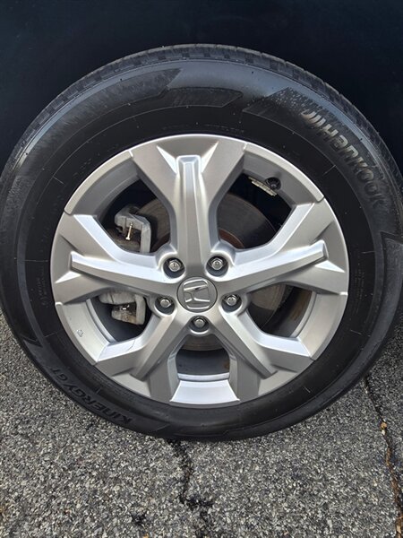 2024 Honda HR-V LX - Photo 9 - Danbury, CT 06810