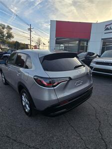 2024 Honda HR-V LX - Photo 12 - Danbury, CT 06810