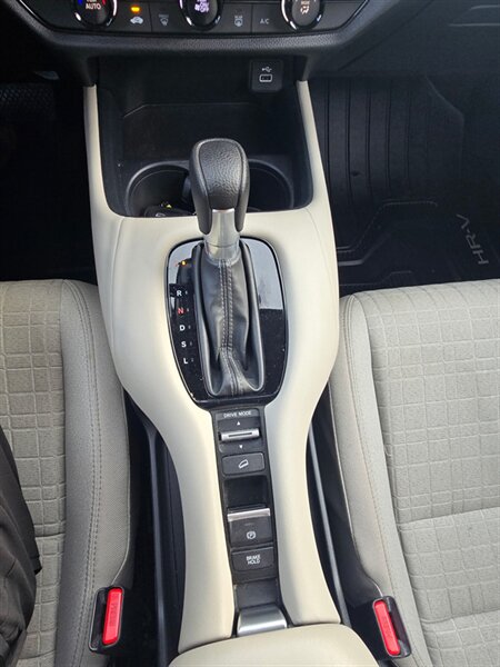 2024 Honda HR-V LX - Photo 23 - Danbury, CT 06810