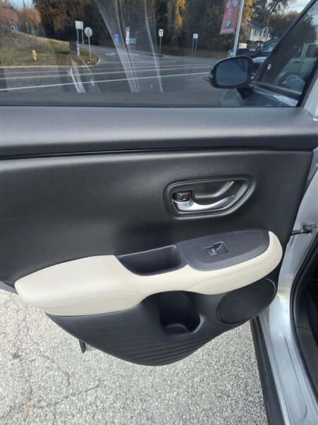 2024 Honda HR-V LX - Photo 13 - Danbury, CT 06810