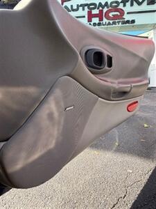 2004 Chevrolet Corvette - Photo 18 - Danbury, CT 06810