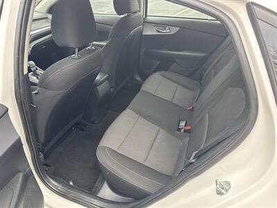 2024 Kia Forte LX   - Photo 13 - Danbury, CT 06810