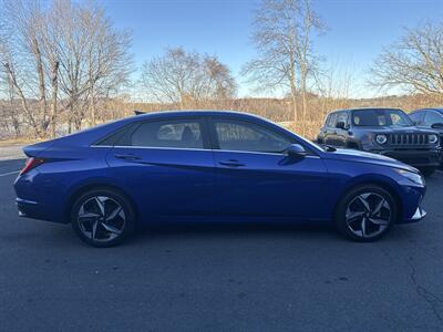 2023 Hyundai Elantra Limited   - Photo 7 - Danbury, CT 06810