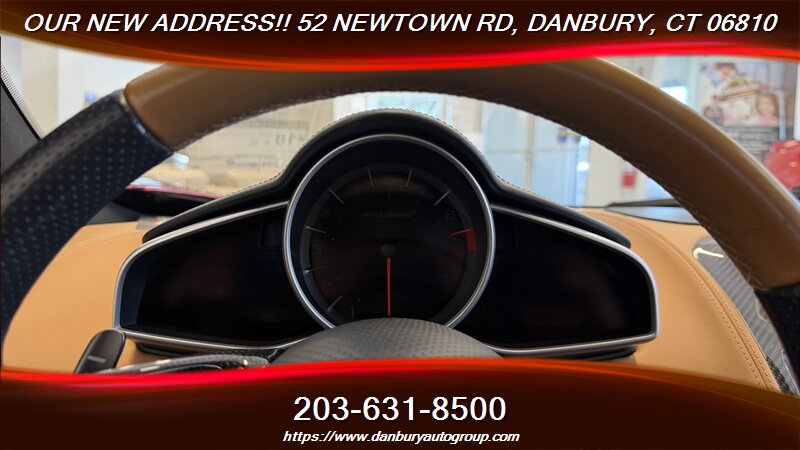 2012 McLaren MP4-12C - Photo 42 - Danbury, CT 06810