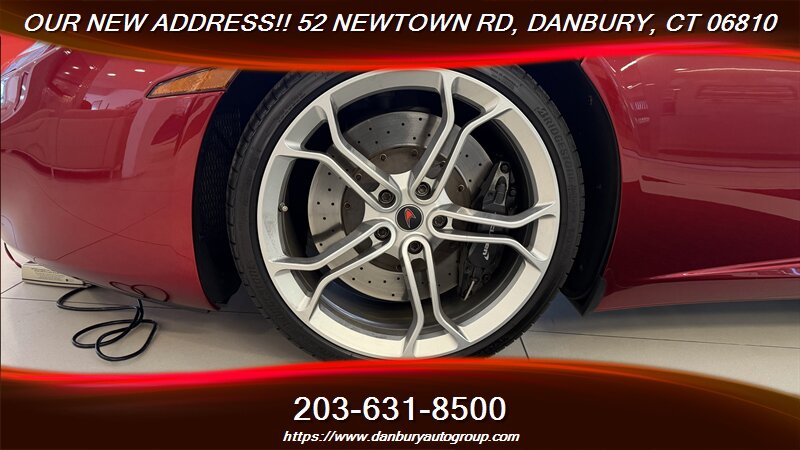 2012 McLaren MP4-12C - Photo 15 - Danbury, CT 06810