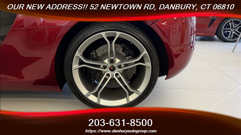 2012 McLaren MP4-12C - Photo 16 - Danbury, CT 06810