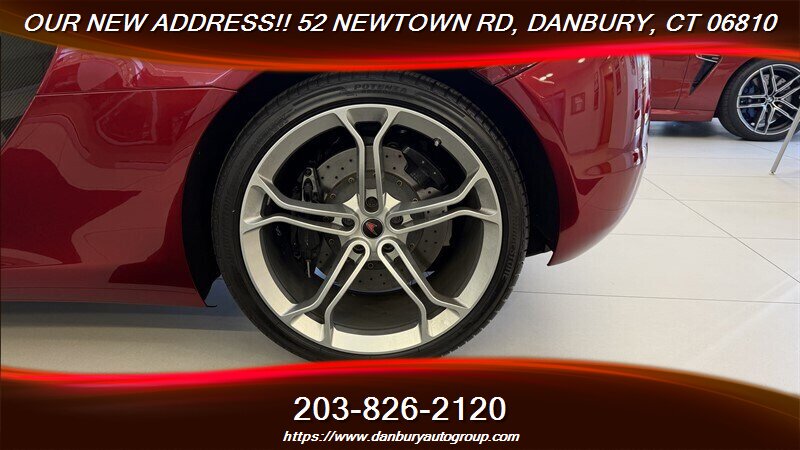 2012 McLaren MP4-12C - Photo 16 - Danbury, CT 06810