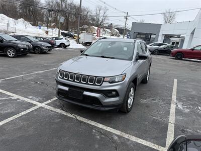 2022 Jeep Compass Latitude SUV