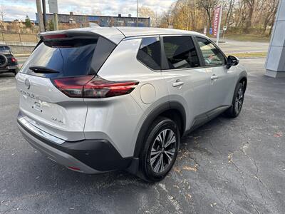 2023 Nissan Rogue SV - Photo 6 - Danbury, CT 06810