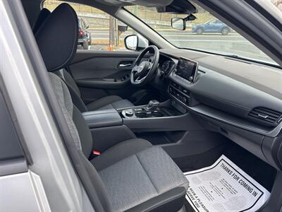 2023 Nissan Rogue SV - Photo 9 - Danbury, CT 06810