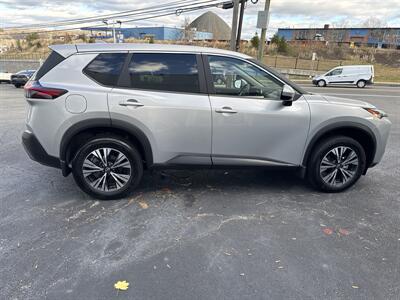 2023 Nissan Rogue SV - Photo 7 - Danbury, CT 06810