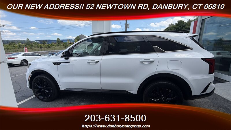 2022 Kia Sorento SX - Photo 2 - Danbury, CT 06810
