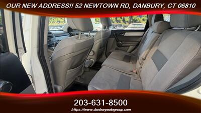 2011 Honda CR-V SE - Photo 13 - Danbury, CT 06810