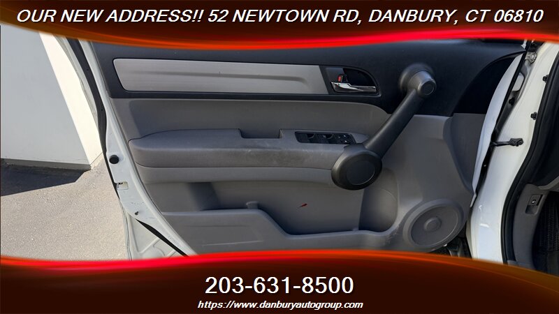 2011 Honda CR-V SE - Photo 9 - Danbury, CT 06810