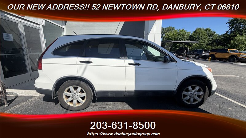 2011 Honda CR-V SE - Photo 6 - Danbury, CT 06810