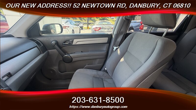 2011 Honda CR-V SE - Photo 11 - Danbury, CT 06810